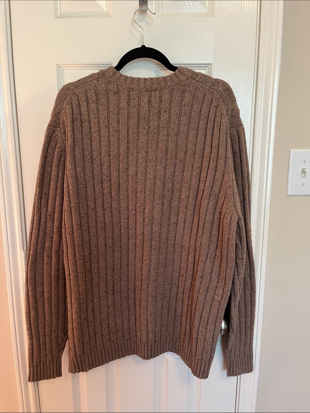 Eddie Bauer Vintage Wool Blend Cable Tall Sweater - Picture 4 of 5